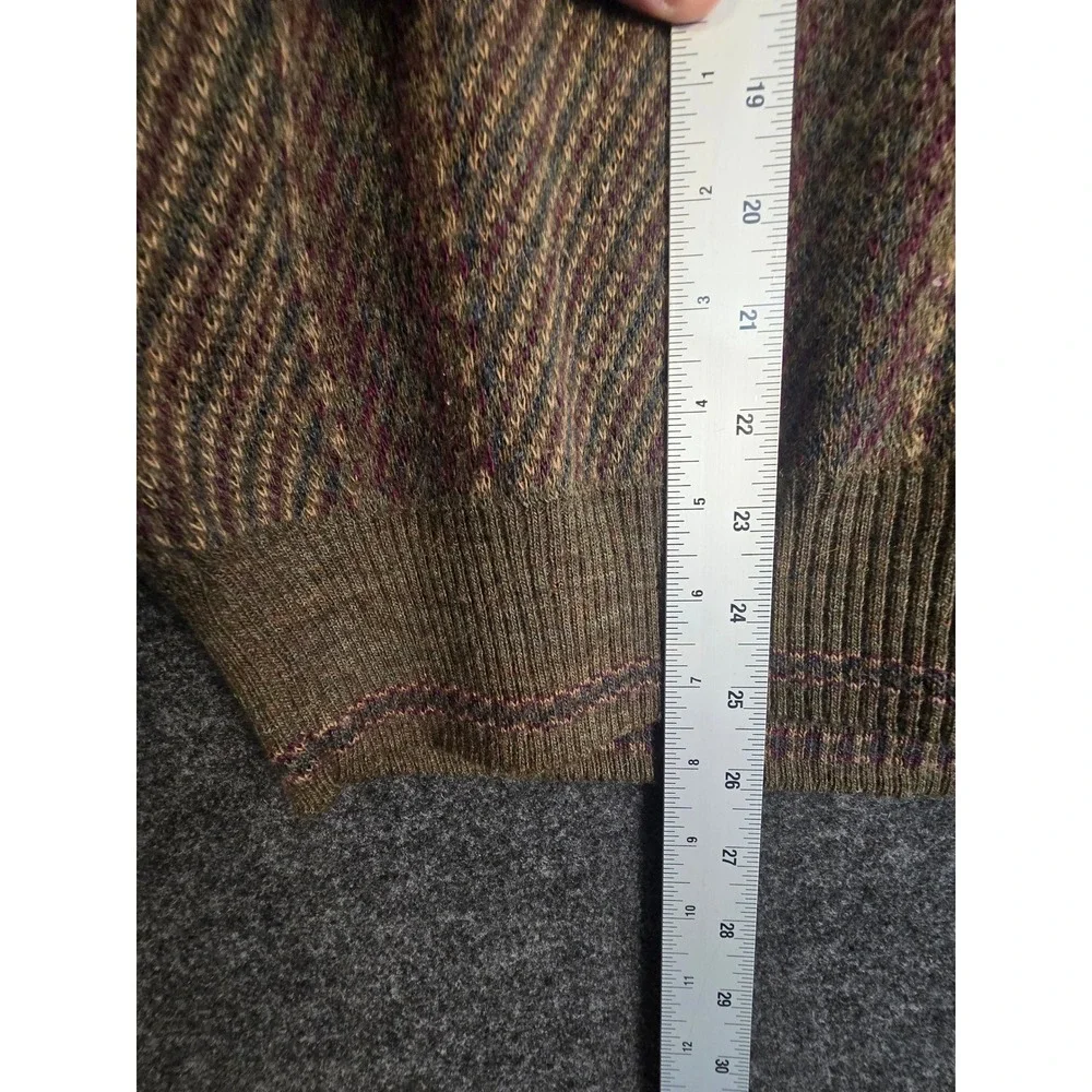 Vintage John Ashford Mens Plaid Wool Blend Grandpa Sweater Size L Crew Neck